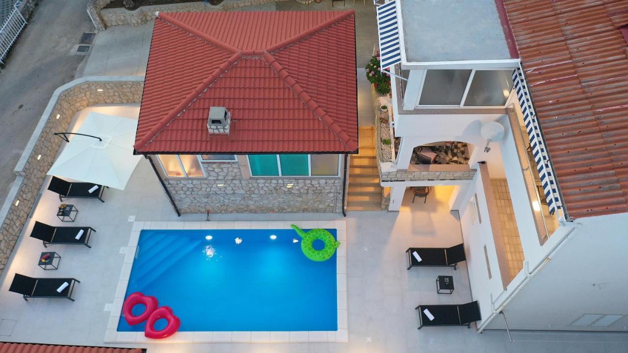 Apartment Vegas Novalja Ngoại thất bức ảnh