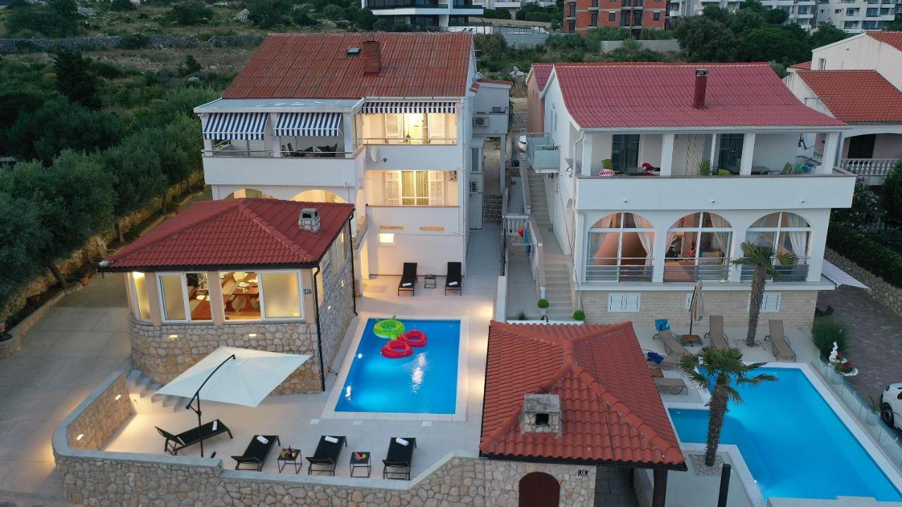 Apartment Vegas Novalja Ngoại thất bức ảnh