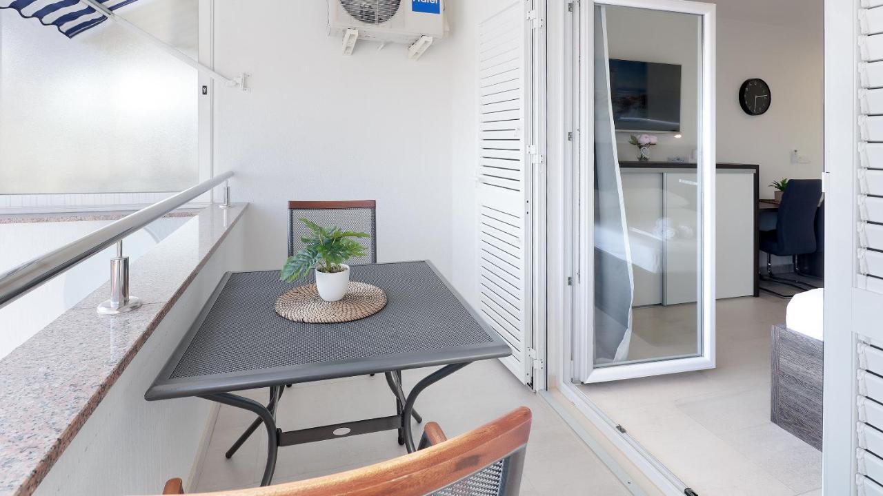 Apartment Vegas Novalja Ngoại thất bức ảnh