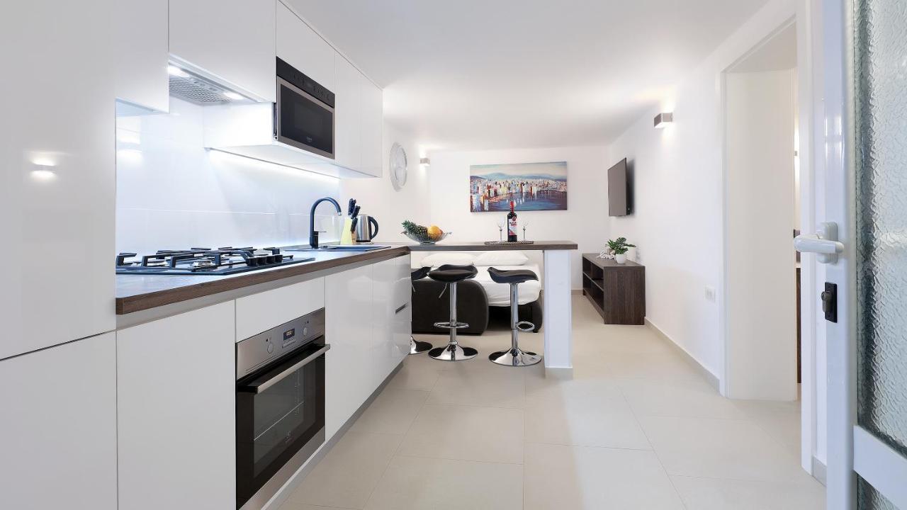 Apartment Vegas Novalja Ngoại thất bức ảnh