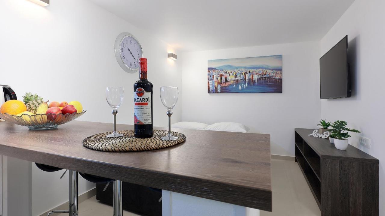 Apartment Vegas Novalja Ngoại thất bức ảnh