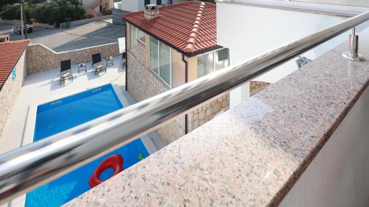 Apartment Vegas Novalja Ngoại thất bức ảnh