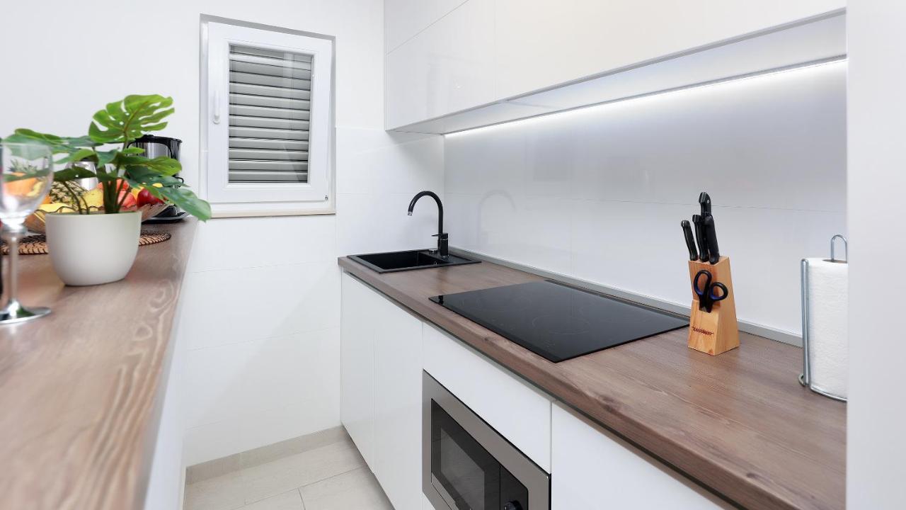 Apartment Vegas Novalja Ngoại thất bức ảnh