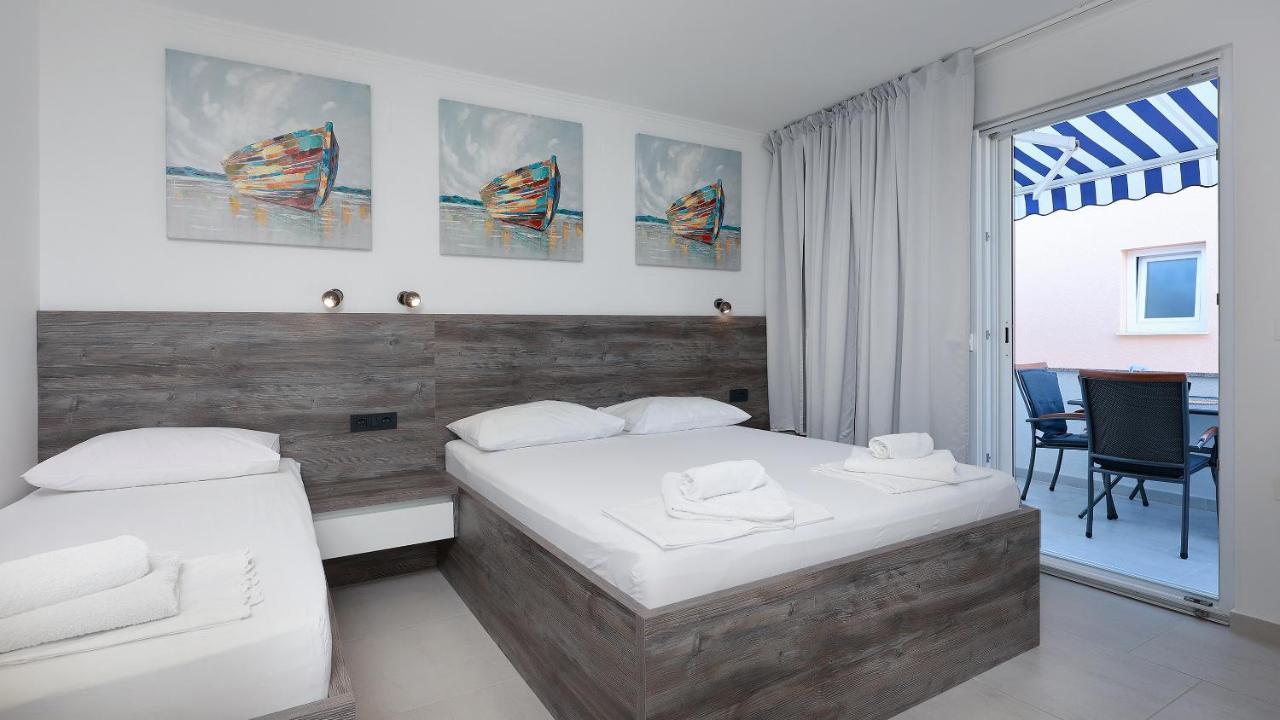 Apartment Vegas Novalja Ngoại thất bức ảnh