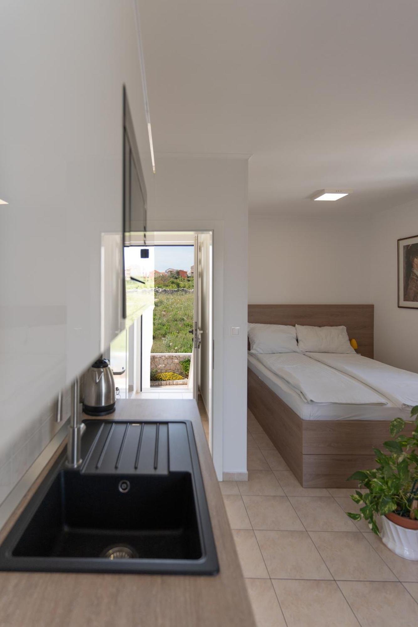 Apartment Vegas Novalja Ngoại thất bức ảnh