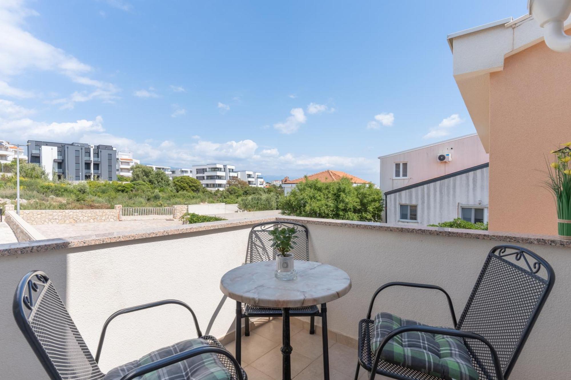 Apartment Vegas Novalja Ngoại thất bức ảnh